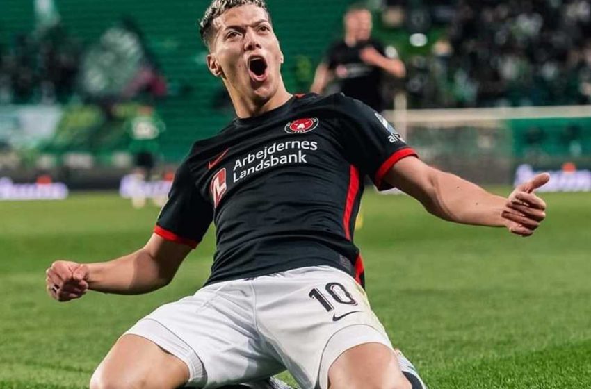  بعد فوز الاهلى على الزمالك .. إعلان تفاصيل ارتداء “إمام عاشور” فانلة نادي القرن