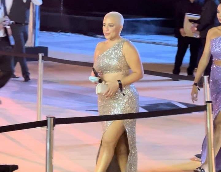  أسماء شريف منير تكشف تفاصيل حلاقة شعرها…«تصرف وليد اللحظة»