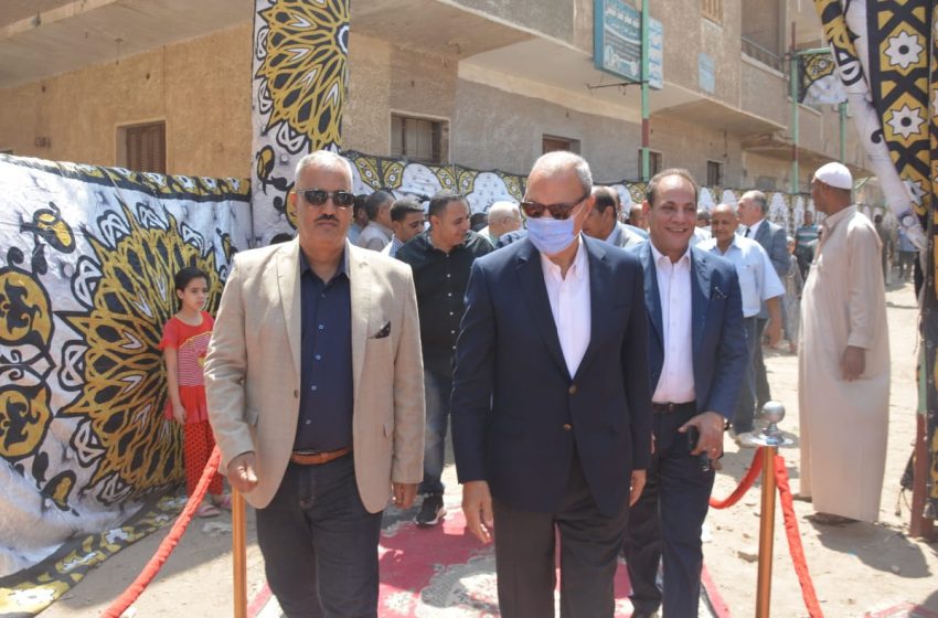  *محافظ القليوبية يفتتح عدد من مشروعات التطوير بمراكز الشباب فى العيد القومى للمحافظة