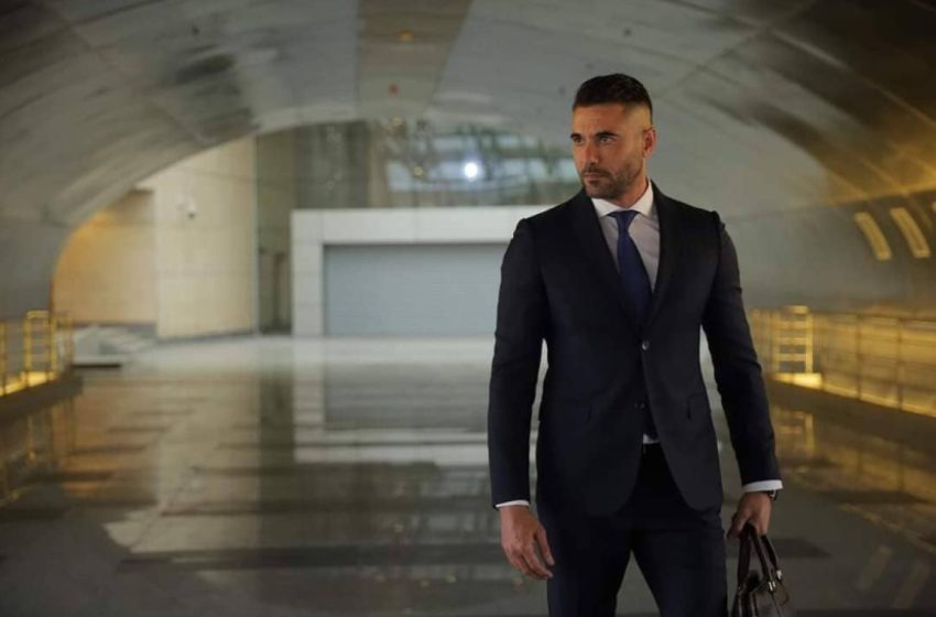  أحمد عز يعيش حالة نشاط فني في السينما بفيلمين.. يجسد دور صعيدي بأحدهما