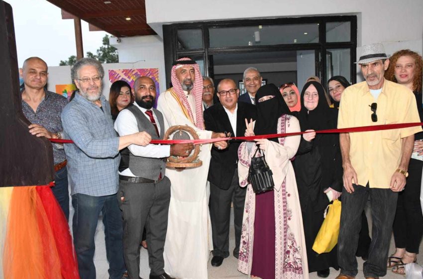  40 فنانا من مصر والدول العربية يشاركون فى المعرض الدولى للفنون التشكيلية بالقاهرة