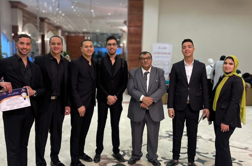  إشادة من ضيوف مهرجان السلام والانسانية بفريق عمل المهرجان 