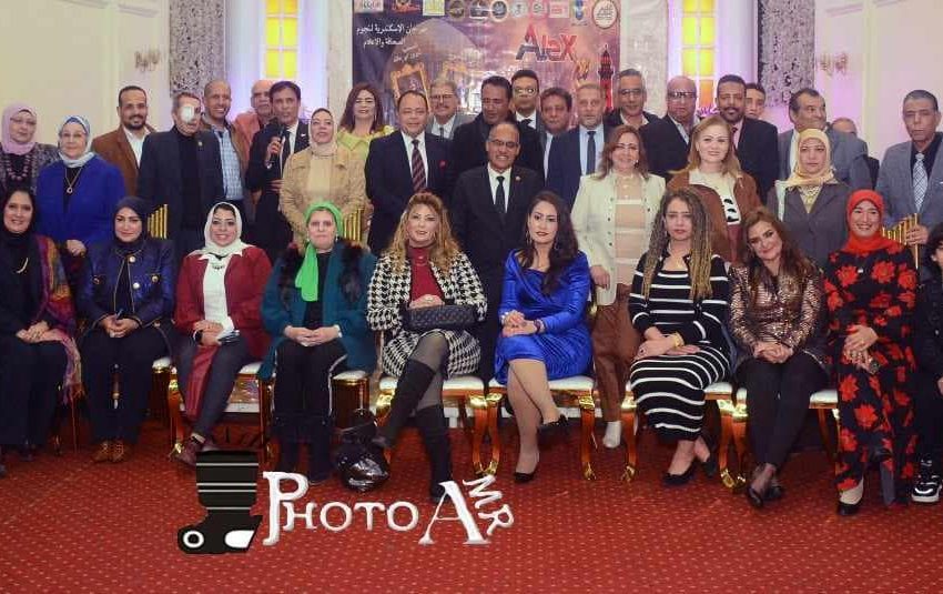  مبدعو الصحافة والكتاب والإعلاميين والأدباء يشيدون بمهرجان الإسكندرية لنجوم الصحافة والإعلام ويشكرون “الجبالى وضيف”