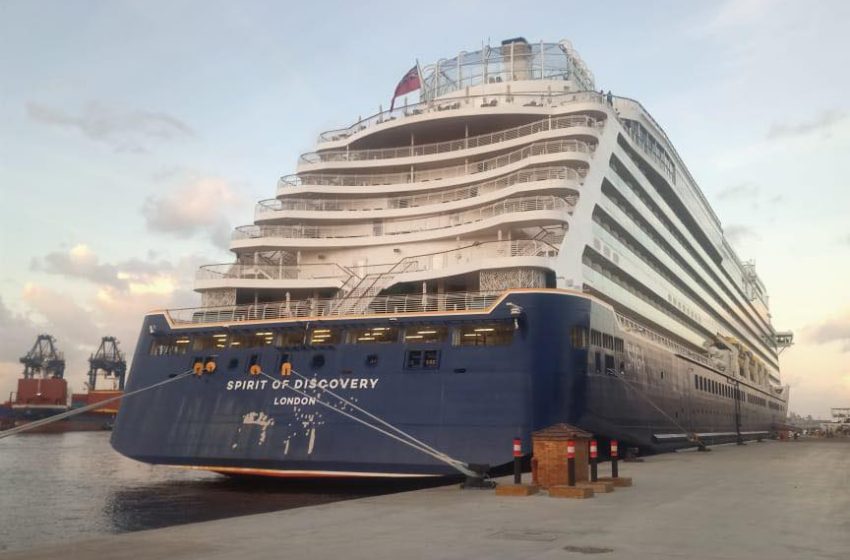  هيئة تنشيط السياحة وميناء الإسكندرية يستقبلون الباخرة السياحية  “Spirit of Discovery” وعلى متنها سائحين