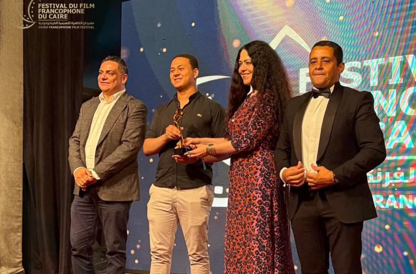  تكريم المصور الصحفي إبراهيم نور خلال حفل ختام مهرجان القاهرة للسينما الفرنكوفونية