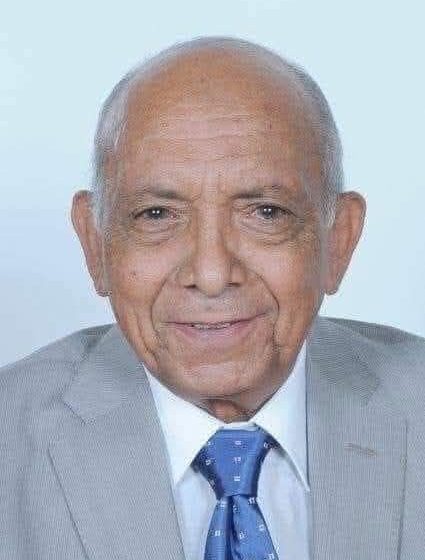  الدكتور محمد غنيم  فخر مصر وامهر جراحين الكلى بالعالم رفض فتح عيادة خاصة تجلب لة الملايين ليحقق حلم مركز الكلى بالمنصورة