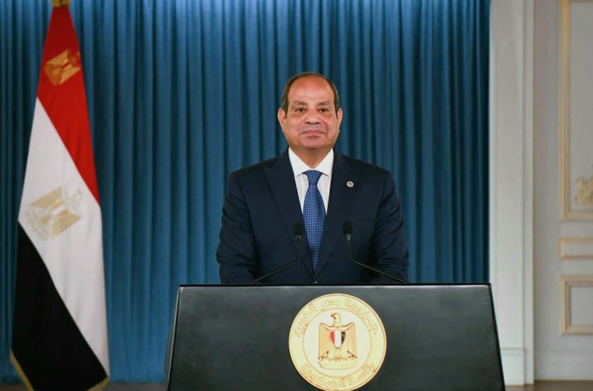  فى لفتة إنسانية :  الرئيس السيسي  يأمر بتوفير الرعاية الصحية الكاملة للكابتن حسن شحاتة بعد تعرضه لوعكة صحية